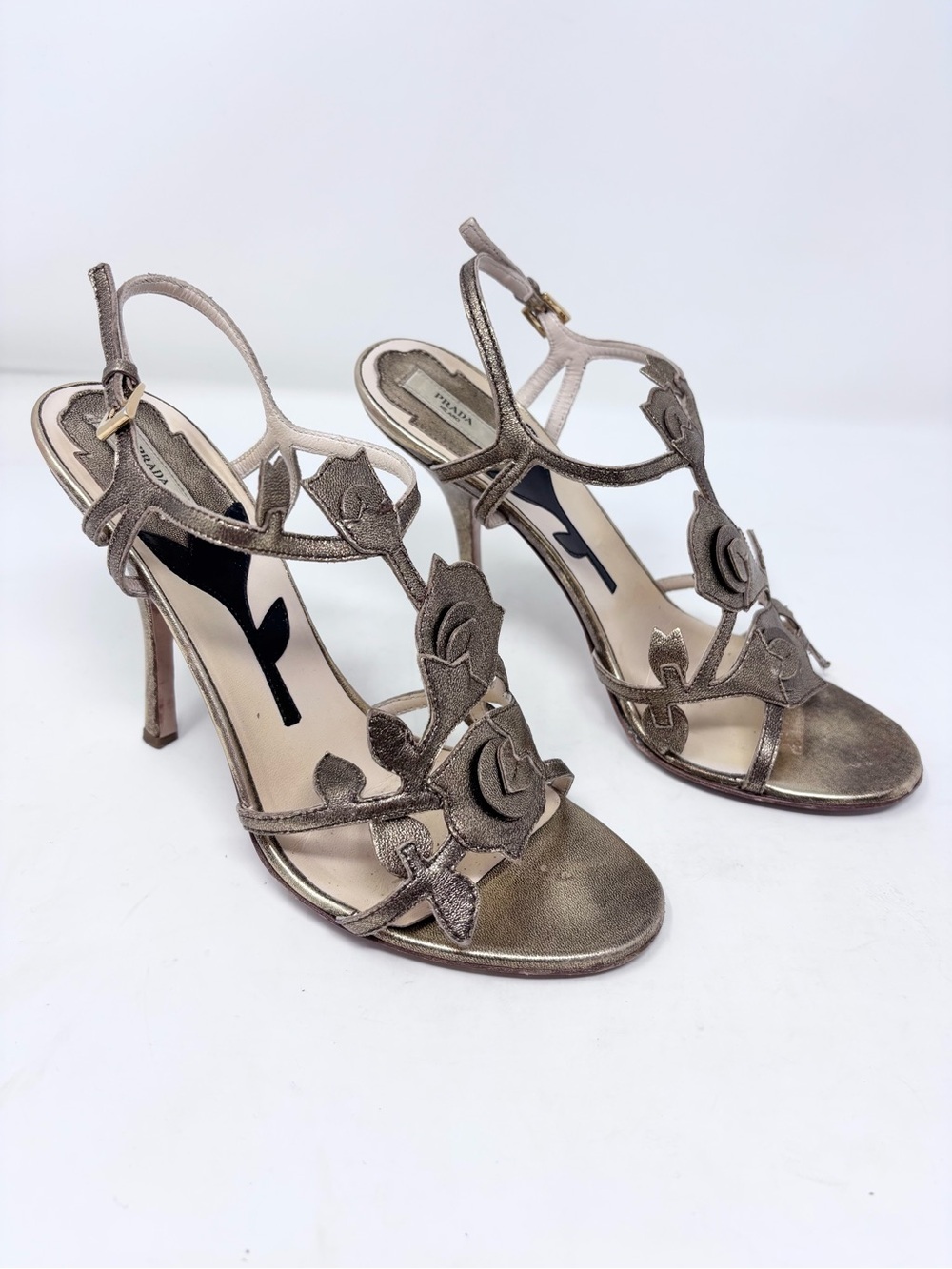 Prada Archive 2007 Gold Metallic Floral Appliqué Leather Sandals Heels size 37